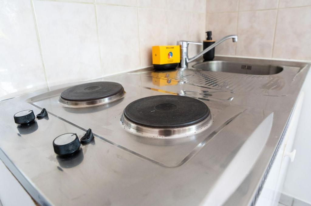 Le Pavillon Studio 2Pers Apartman Lyon Kültér fotó
